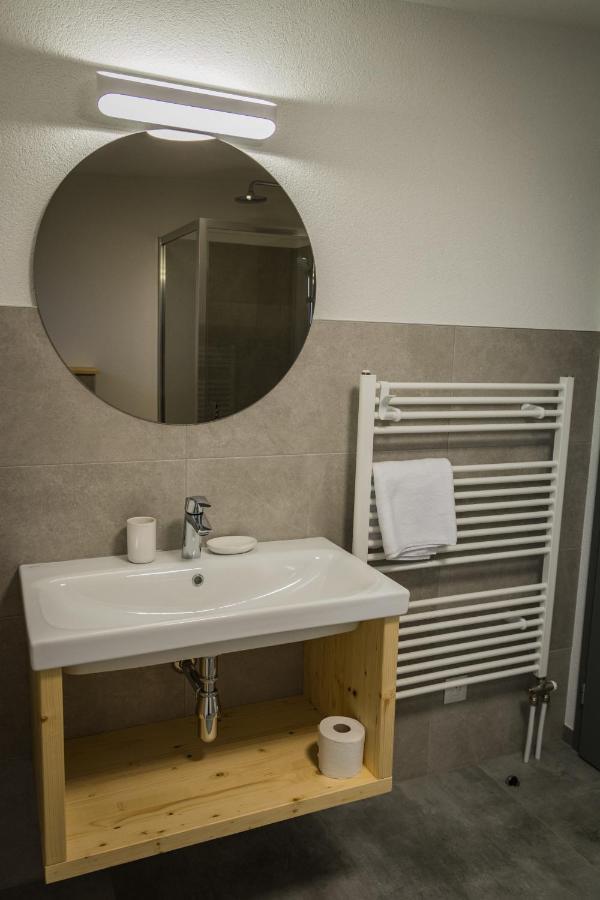 Apartmany Lama Malatiny Bagian luar foto